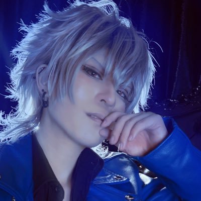 fm53's profile picture. 稔(みのる)🎤最推し🐴☠🐺🦉‖1⃣🐴1⃣,🥂👔🥂‖30↑/好きな漫画:最遊記 53/JOJO 承花/HQ/🚲‖ 鍵腐垢 @saisa0313