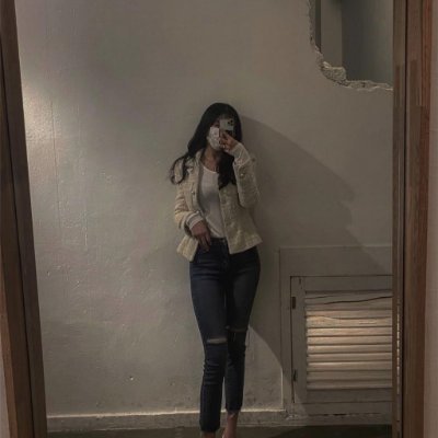 Fカップ/博多の高校教師/Sっぽい言われるけど実はM/先月、婚約破棄なって病んでるから誰か遊ぼう笑!仕事終わりに会えるせふれ欲しい〜〜LINE待ってるね→https://t.co/zmmyb18cPK