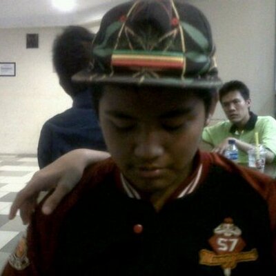Profile Picture of Nadle ♥ ♥ (@AmanManteman) on Twitter