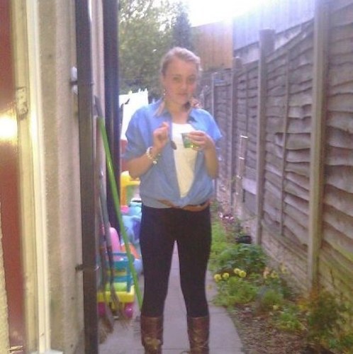 elliedaisymae's profile picture. Fall in love when you’re ready, not when you’re lonely.”