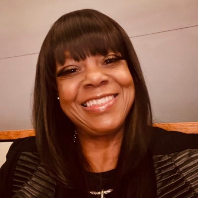 Educator of 20 years|Lancaster Independent School District| Middle School Math Teacher| ΔΣΘ Since 1991🐘❤️