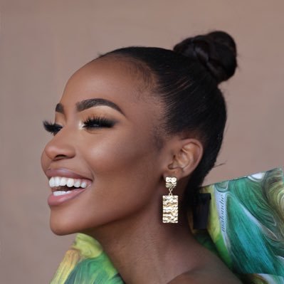 Miss South Africa 2021 👑 LLBae👩🏽‍🎓No pressure, no diamonds 💎