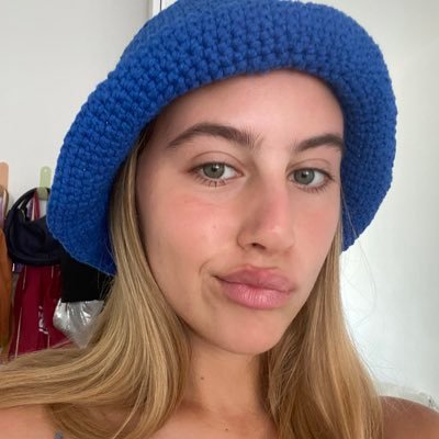 ronikkkkkk's profile picture. אני עוד לא מספיק זמן בטוויטר כדי להבין מה לכתוב פה, אעדכן