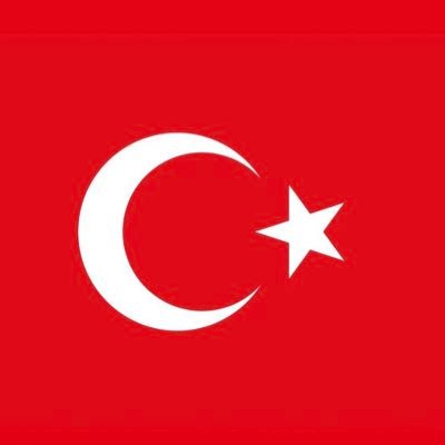 Motto : “Cesaretin yoksa, yürüyemeyeceğin yola çıkma” Motto 1/2: Dene Yürümediğimiz yolların pişmanlığı hep daha fazladır..     { HÜR ve MİLLİ }