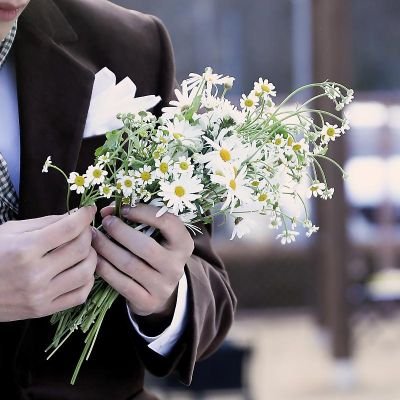 subiksha_21's profile picture. she/her
APOBANGPO