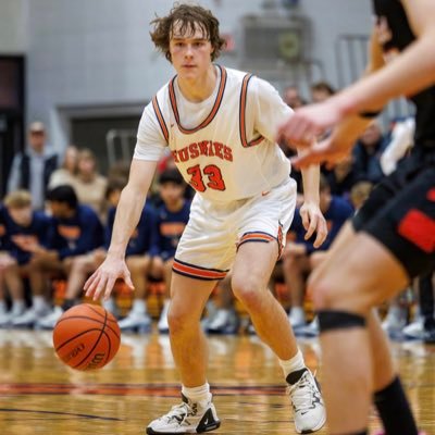 Naperville North 2026 | 16 y/o | 6’3.5’ 205lbs | 3.9 cumulative gpa | football basketball track&field | contact: (630)-967-4093 wharvey1119@icloud.com