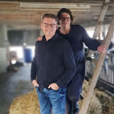Getrouwd met Brenda,  vader van Luuk en Stijn. #Melkveehouder, trots lid van DOC/DMK. #familiebedrijf Noord-Oost Twente