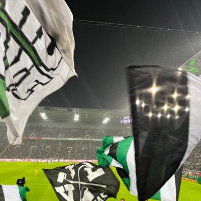 Gladbach Fan seit meiner Geburtsstunde „Schwarz weiß grün bis in den Tod“💚