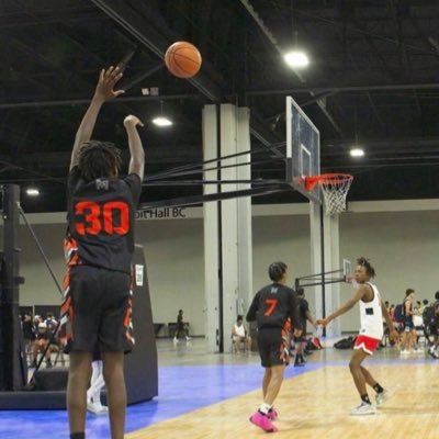 C/O 27 Guard Peel Elite Monstars NXTPRO @pro16league @pumahoops