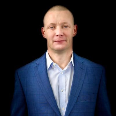 BradCTx's profile picture. I landed a dream job with the perfect work life balance, and THEY CALLED ME. I share the strategies to help you do it in a fraction of the time, with less pain.