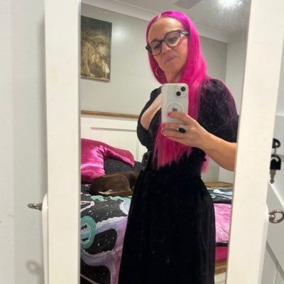 susie_trnr's profile picture. Lover of Passion Pop and purple platform shoes.