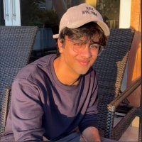 Neeraj (@neervj) 's Twitter Profile