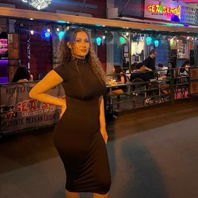 ♡ 24 ♡ CEO