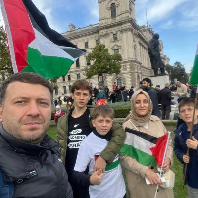 Father of 3 sons-Originally from Eskisehir-Lived in Istanbul till 2021-Currently living in London-Lover of oppressed People,Hater of oppressors-Long live 🇵🇸
