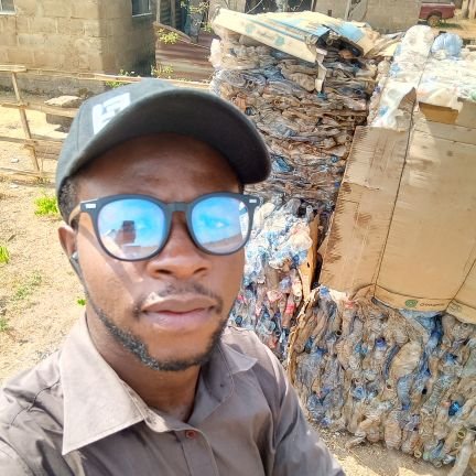 Multiskilled Mechanical Engineer (First class) | Energy, Climate action x Environment sustainability | Project Management Uk | Loves Jesus | FC Barcelona Fan