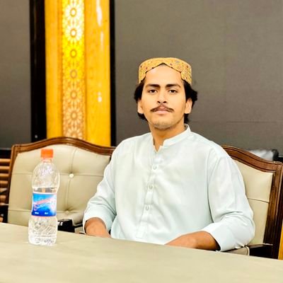 Lawyer in Makin ⚖️
PULC⚖️
Sindh Watan 🚩
Secular, Humanist and Peace lover.