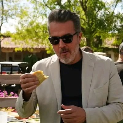 OpeyemiAroniyo's profile picture. Offering financial aid and support to college students and less paying https://t.co/xAslDt1b6X and get $5000📊📈🇺🇸🇨🇦