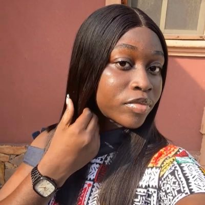 luwaszn's profile picture. 👷‍♀️ & God’s baby girl💞