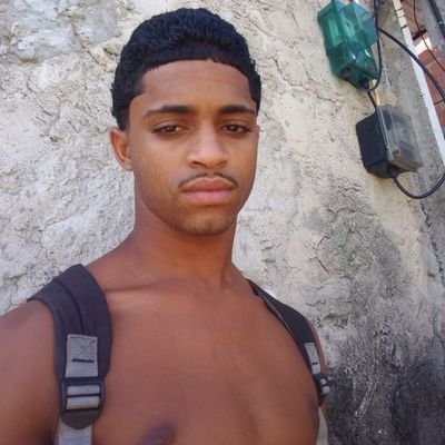 caiobinha_57's profile picture. minha maior motivação e vc vó😭😔💔🏴