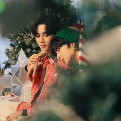 HiaNunew's profile picture. 