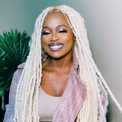 The Lord’s Superstar || Realtor || Actress|| Artist || TV Host|| Creative 🇿🇲🇿🇦