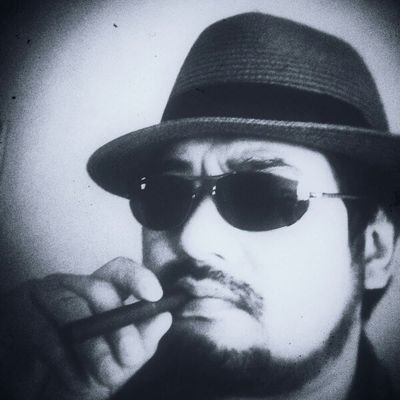 黒髭和熊チャンネル:https://t.co/fcTP5CtBRs
/趣味:作曲・プログラム・ゲーム
/日本Androidの会浜松支部
/Wizardry愛好会No159
/Ingressは青
/物欲リスト。関係しそうな面白いものあったら教えて！:https://t.co/KpPTZdTM5o
Amazonのリンクは気分でアフ