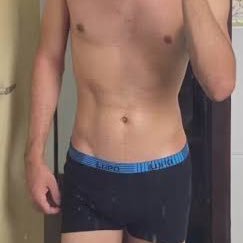 20cm, 22 anos, bissexual não assumido