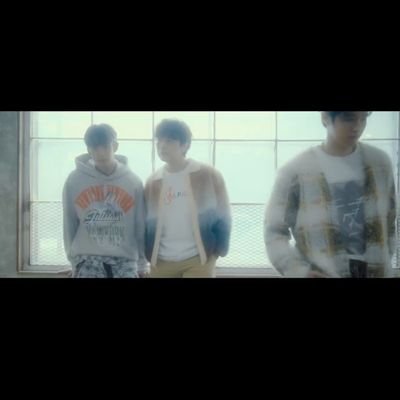 数居る人の中で出逢えた好きなアーティストを心から応援したい。そしてその気持ちを大切にしたいです。
生まれて初めてテレビでみた韓国アイドルはgodではなく소방차です。