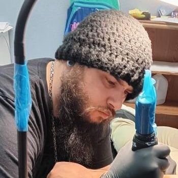 Tattoo & Piercing Artist and bad ass dad.  You can find me tattooing at 360 Blues Tattoos & Body Piercing studio in Arlington,Tx.