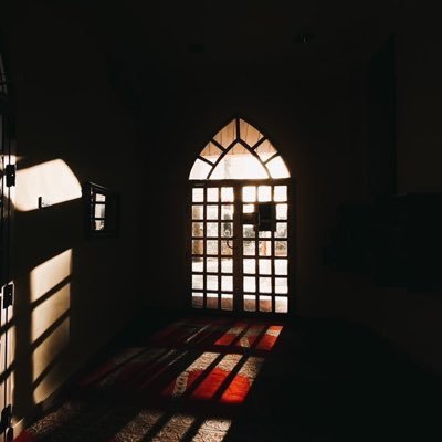 غنية بالله ، وُلدت لأترك أثرًا ، راجية أن يذكر اسمي بكل خير.