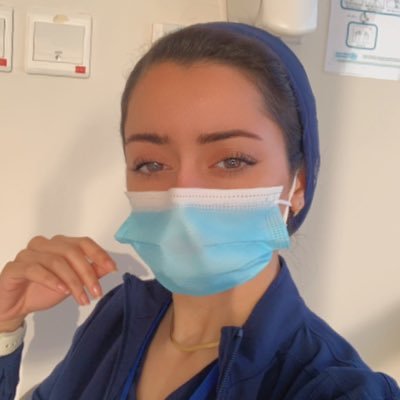 Endodontic Dental Assistant with love for Anthropology, Art History, stock market and spirituality.