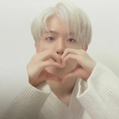 Akun brisik, suka jb jb, ngeluh, dan promosi. 
I'm mulfand. Lets be friend! *kinda selective