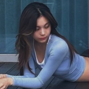 TTlNBNIS's profile picture. umji fan first, human second || 19, bi, she/they