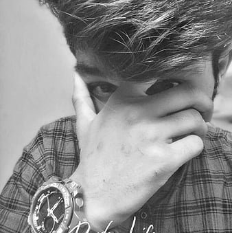 Arizshaukat007's profile picture. 