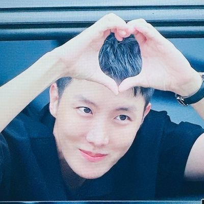 straberriorengi's profile picture. 🍊🐿️