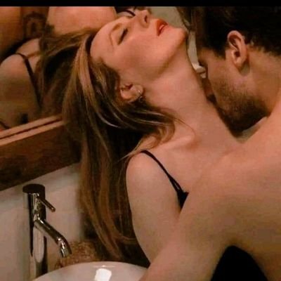 كبلز بنات ممحونه مشتهيه اريحك بكل متعه فحل متمكن