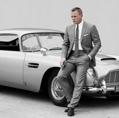 Posting Cool Pictures And Video's From Cars Driven By James Bond