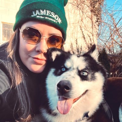 lynndeemart's profile picture. 🦋♒️🌱🪩💋🌻💖✨