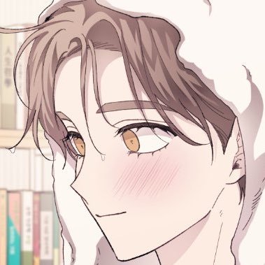 ahlmnds's profile picture. 