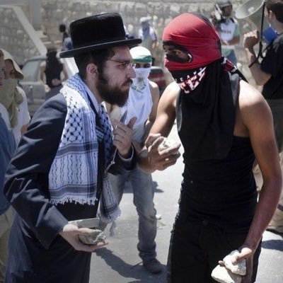 Non-denominational commie, atheist Jew. Free Palestine! 🇵🇸