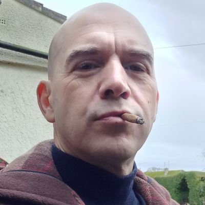 TheeFunksterFaz's profile picture. Lay back, relax and let the groove move you.
https://t.co/lgy3DHCauM