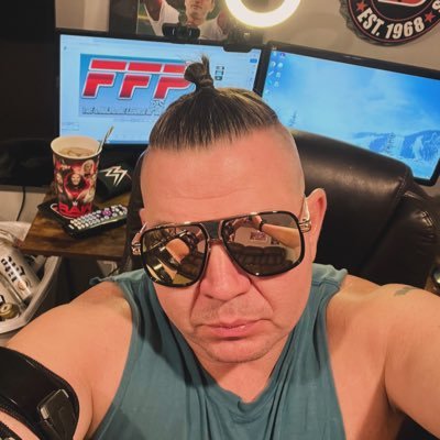 Killing it every week on Drunken Pop. Knower of all things Cincy sports and pro wrestling.