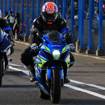 所有：GSX-R1000R、Ninja650 GSX-Rはサーキット、ロングツーリングで。 Ninja650は近場で。 無言フォローご容赦くださいm(_ _)m 無言フォロー歓迎（笑） 動画もたまにアップしています(^^) Youtube→たかぴーちゃんねる