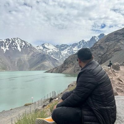 jaescah's profile picture. ☢️Oncología Radioterápica #radonc. ♥️ Familia. HEREDIANO por media calle. #Autismo. Geek🤓. Opiniones propias.