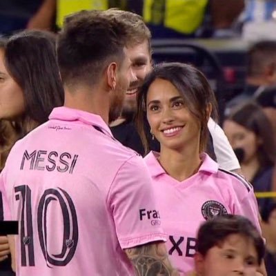 coookkaaa's profile picture. im just a girl intentando usar twitter