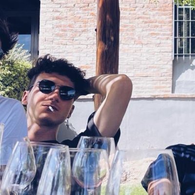 arqitectoabrazo's profile picture. 