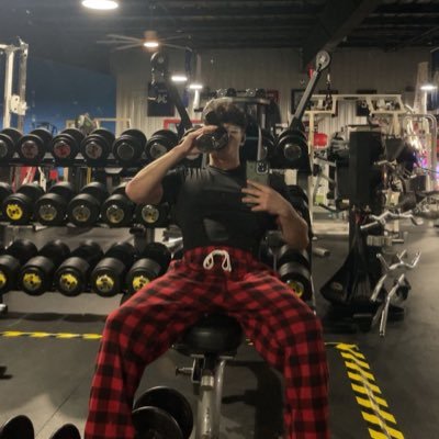 Dyl π€π½ Profile