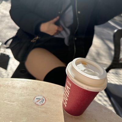 6nmo_onm9's profile picture. '03 / 168cm / JD2