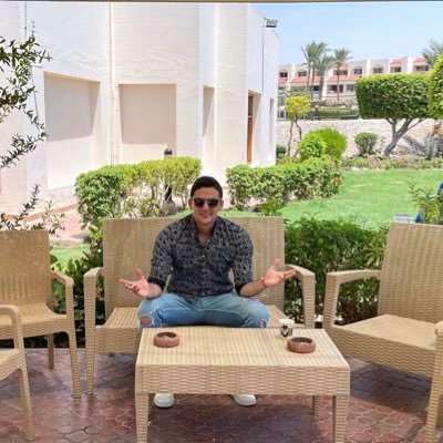 ob/gyn resident at Menoufia University Hospitals 🏥 👊🏻🌺. Love Liverpool ,KSA 👑 be happy to life easy 🌍 Challenging lover🔝🔥