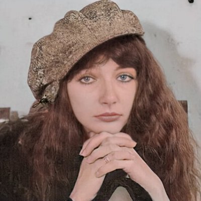 Non-Binary | Autistic | in love with Kate Bush (myself) | Discord: motherangela (dm before adding)
married to @feist2001